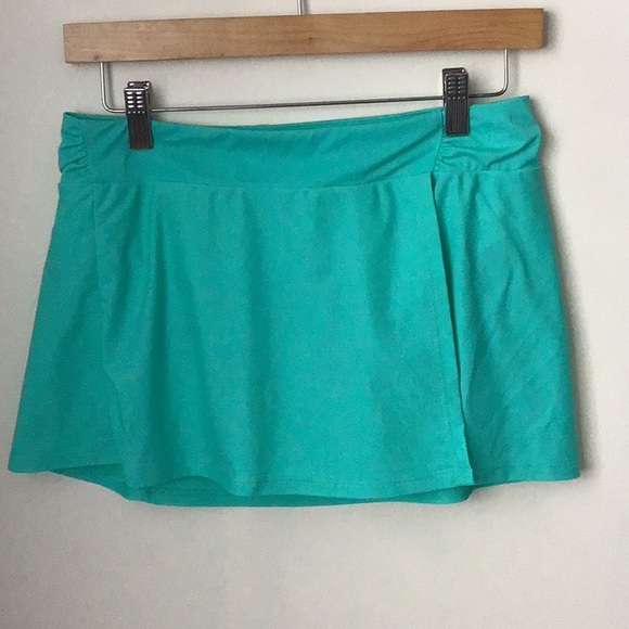 Cabana Life 2 Piece Swimsuit - Picture 7 of 12